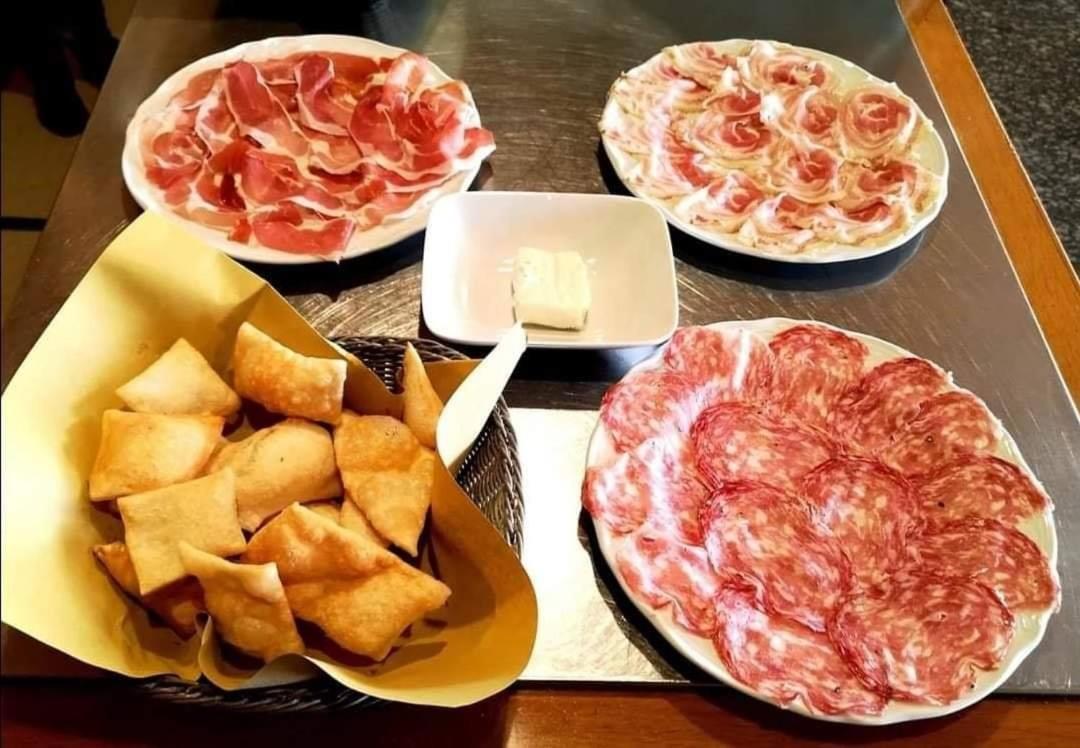 Hotel Belvedere Rivalta di Brentino Экстерьер фото